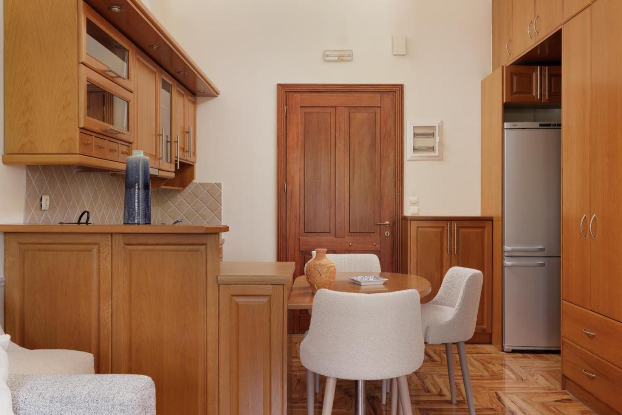 Liston'S Central Suites Corfu  Esterno foto